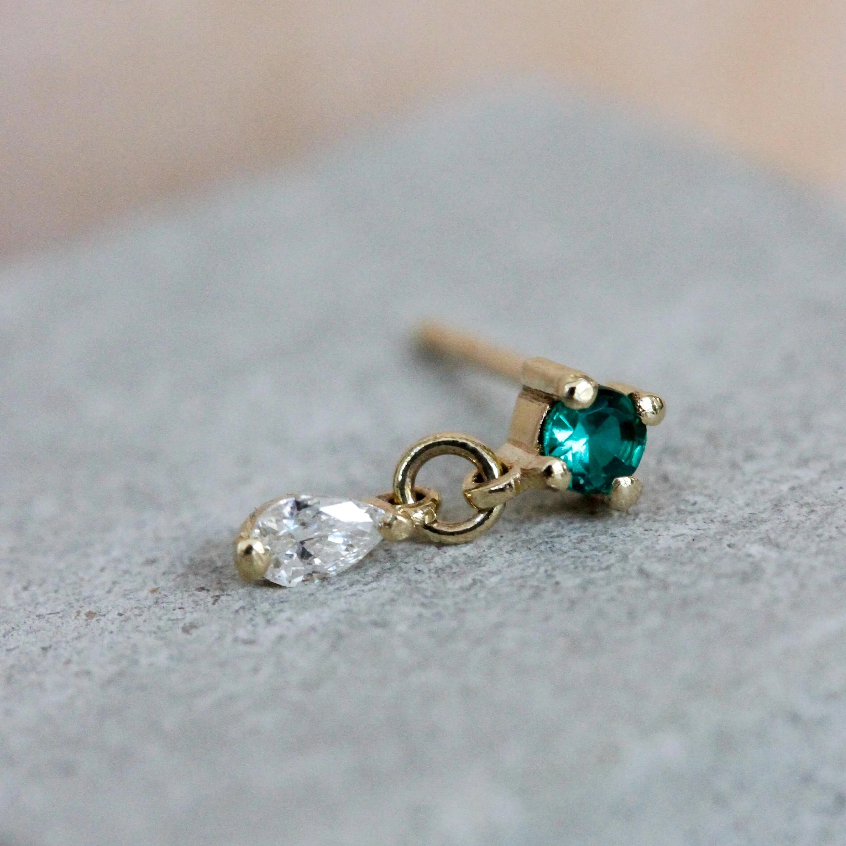 עגילי אואזיס צמודים אבן חן ויהלום מעבדה זהב 14K - Image 8